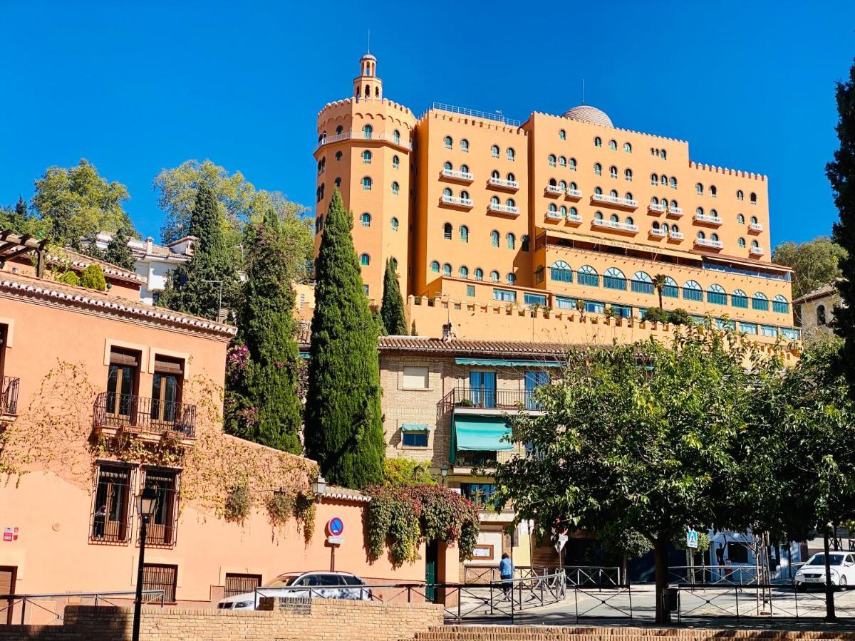 Luxe Apartament Center Granada Exterior photo